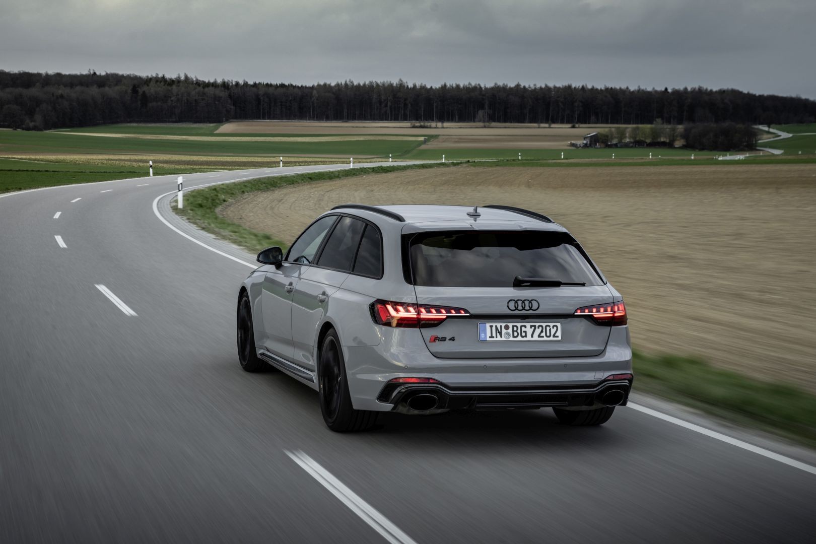 Audi Rs 4 Avant photo 25