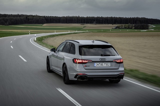 Audi Rs 4 Avant Foto 25