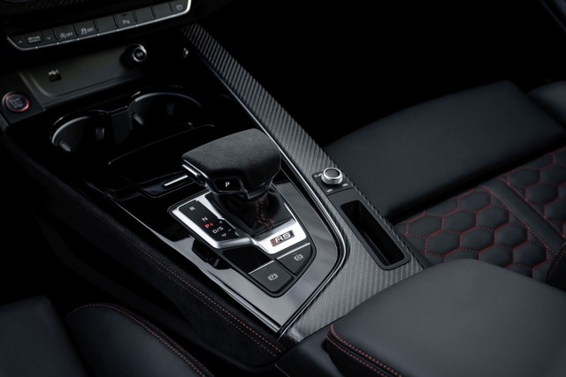 Audi Rs 4 Avant Foto 73