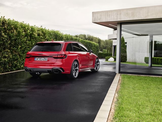 Audi Rs 4 Avant Foto 52