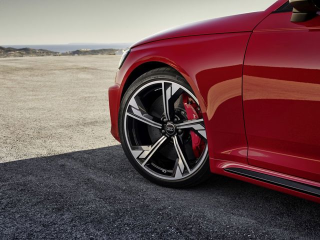 Audi Rs 4 Avant Foto 64