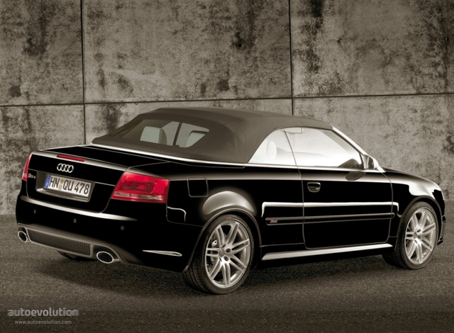 Audi Rs 4 Cabriolet foto 10