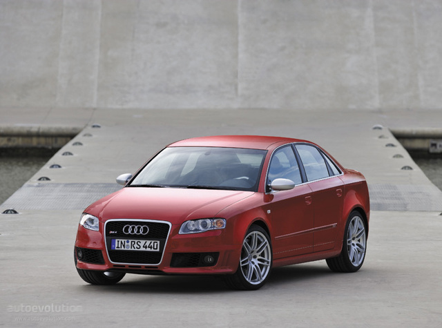 Audi Rs 4 photo 7