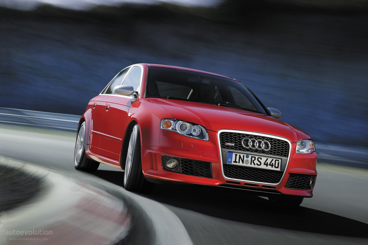 Audi Rs 4 photo 9