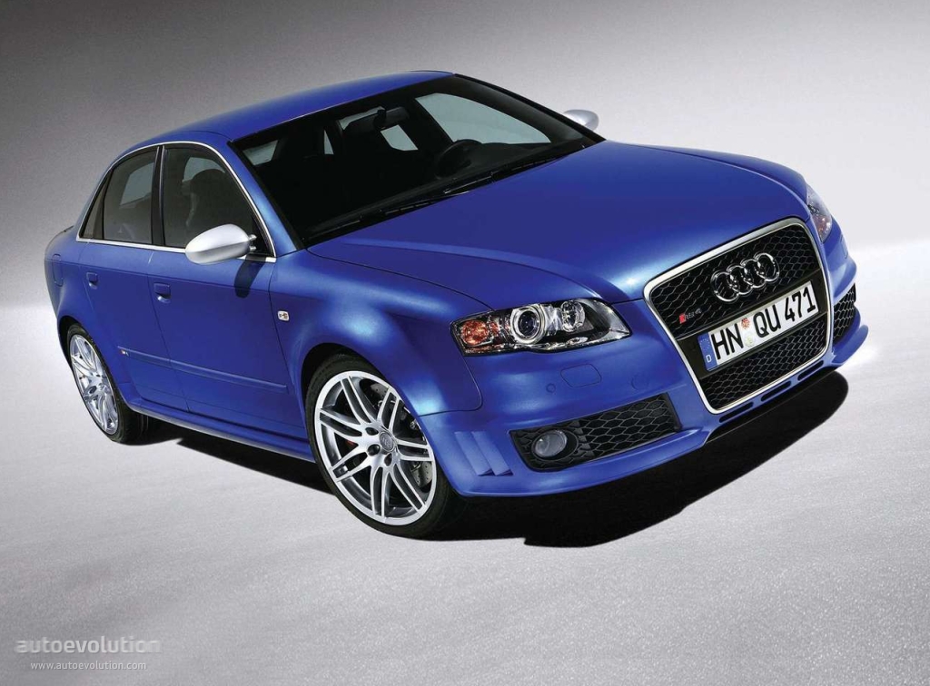 Audi Rs 4 photo 2