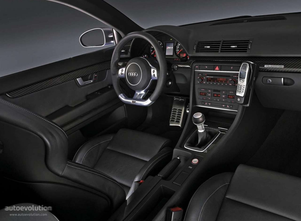 Audi Rs 4 photo 12