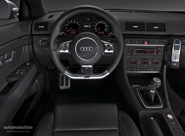 Audi Rs 4 photo 13