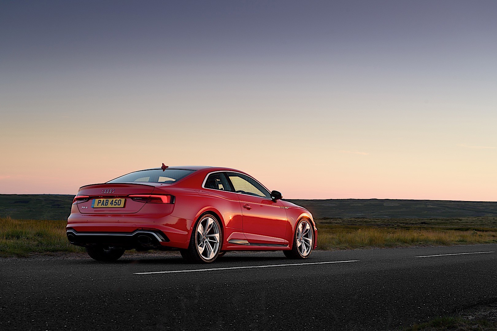 Audi Rs 5 photo 16