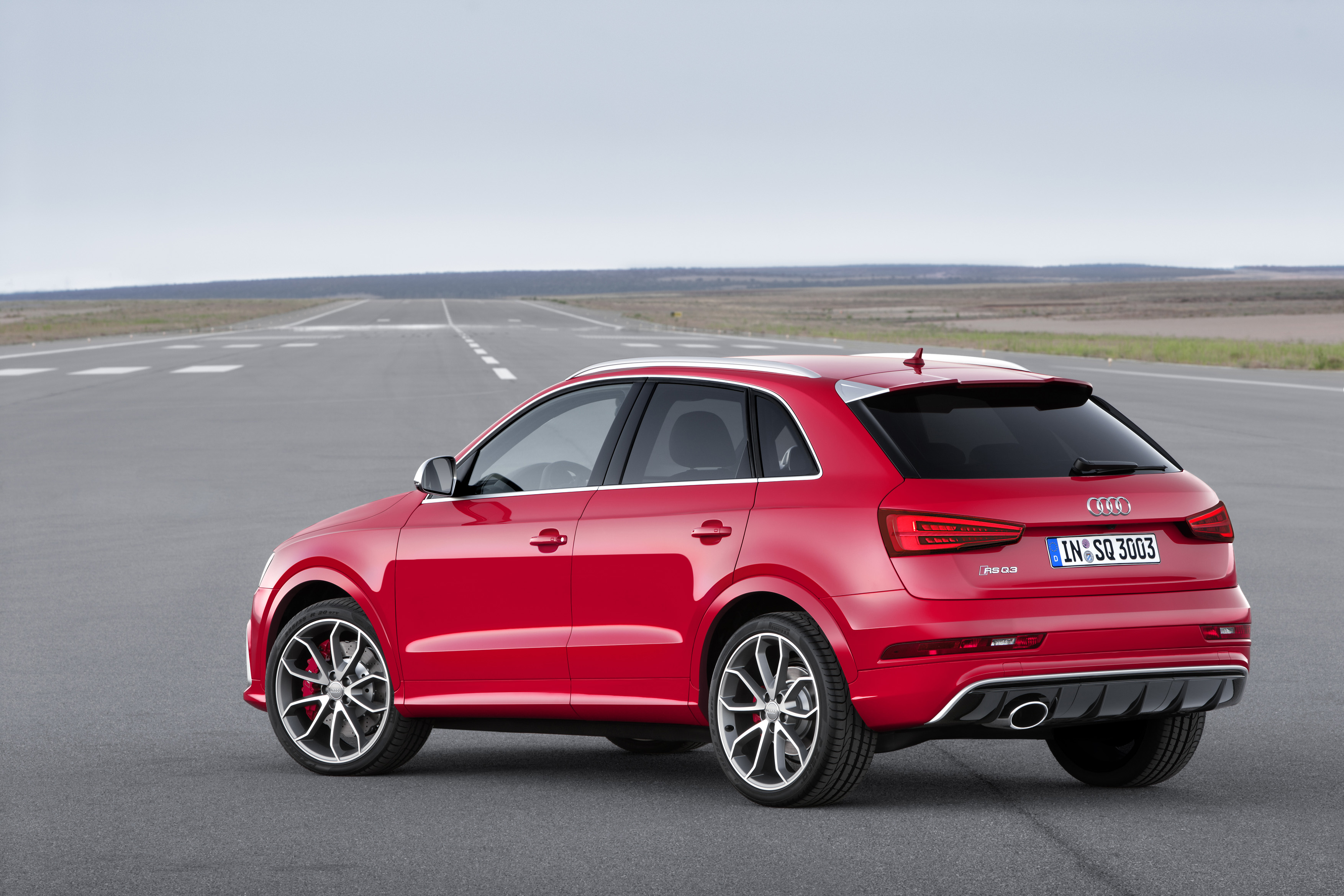 Audi Rs Q3 photo 5