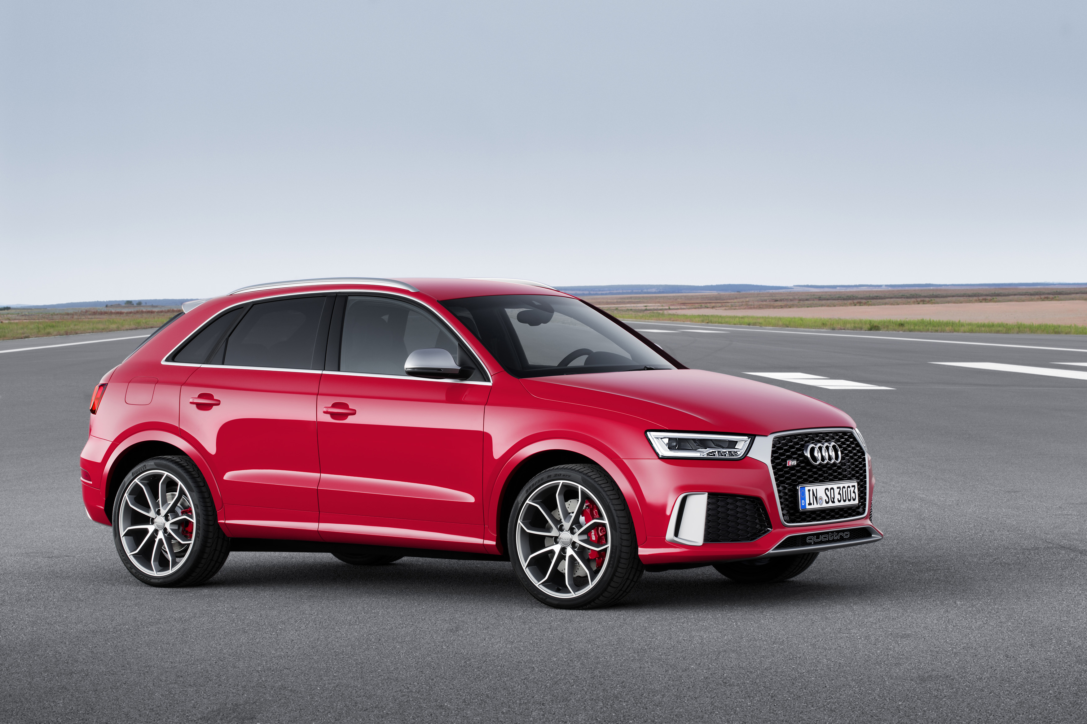 Audi Rs Q3 photo 6