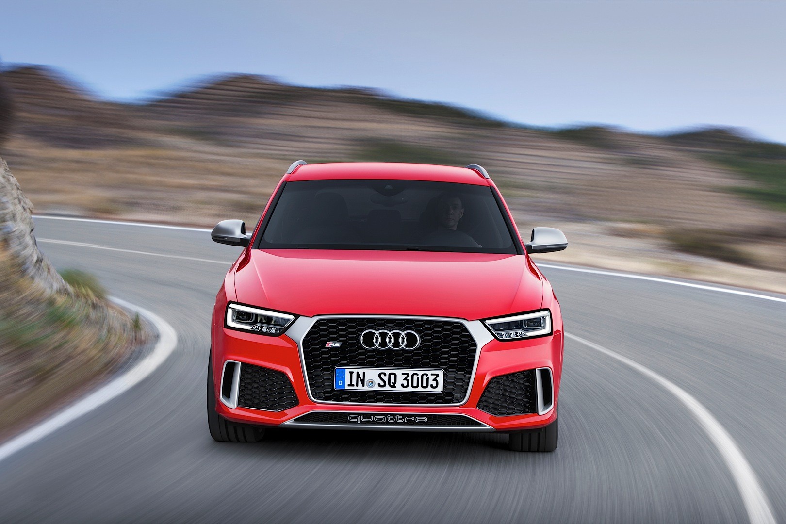 Audi Rs Q3 photo 10
