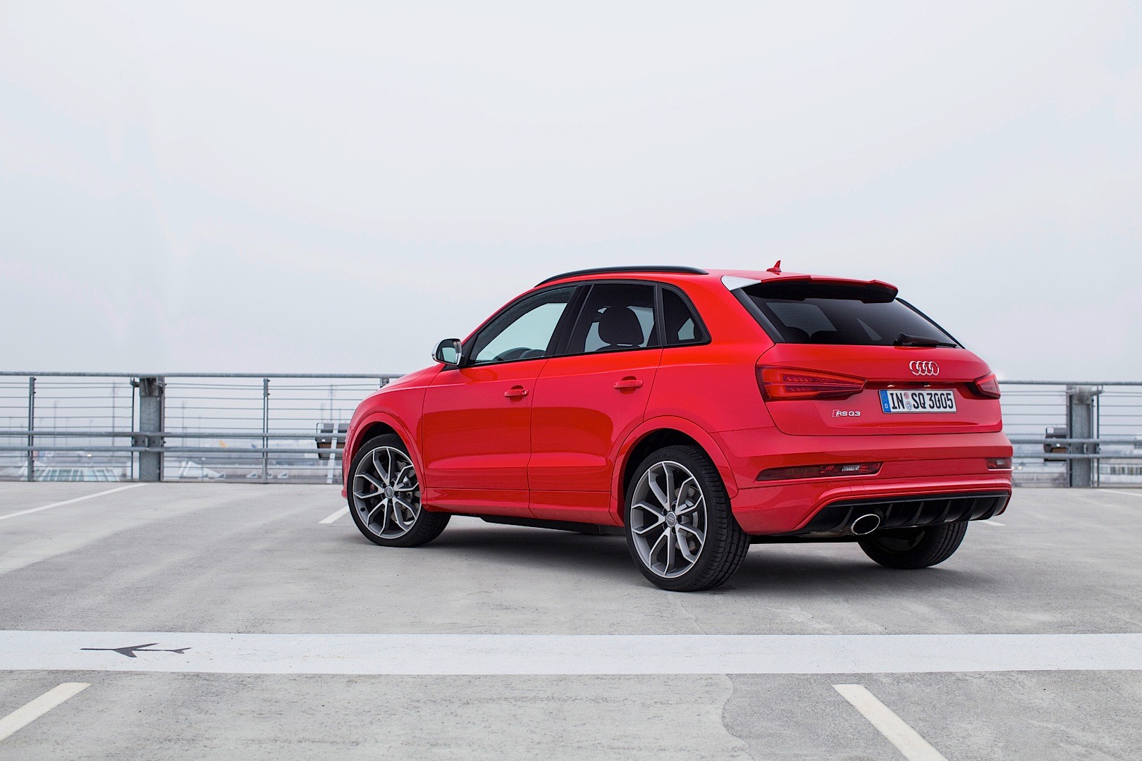 Audi Rs Q3 photo 13