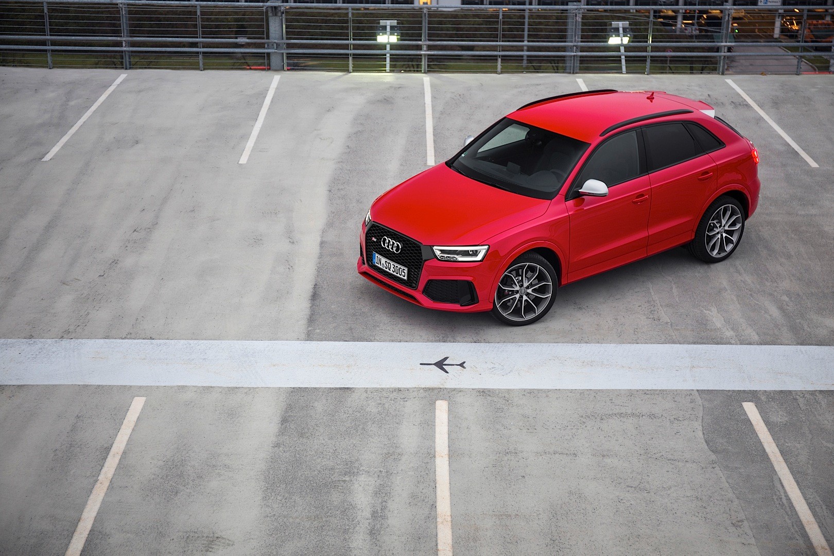 Audi Rs Q3 photo 17