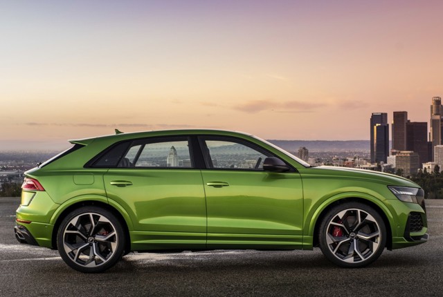 Audi Rs Q8 photo 20