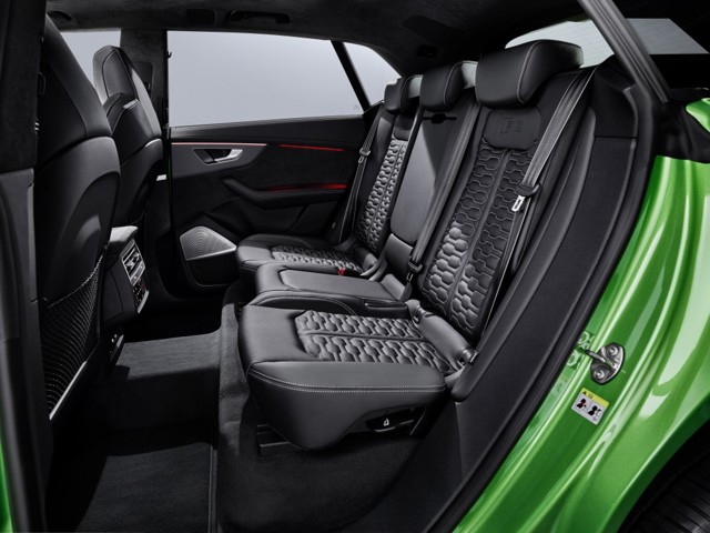 Audi Rs Q8 photo 32