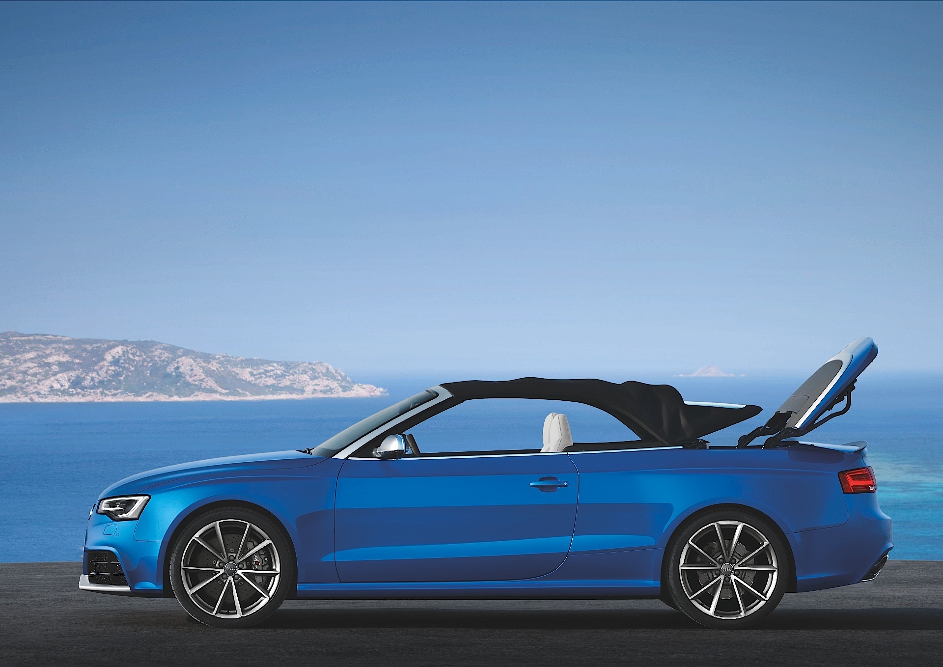 Audi Rs5 Cabriolet photo 8