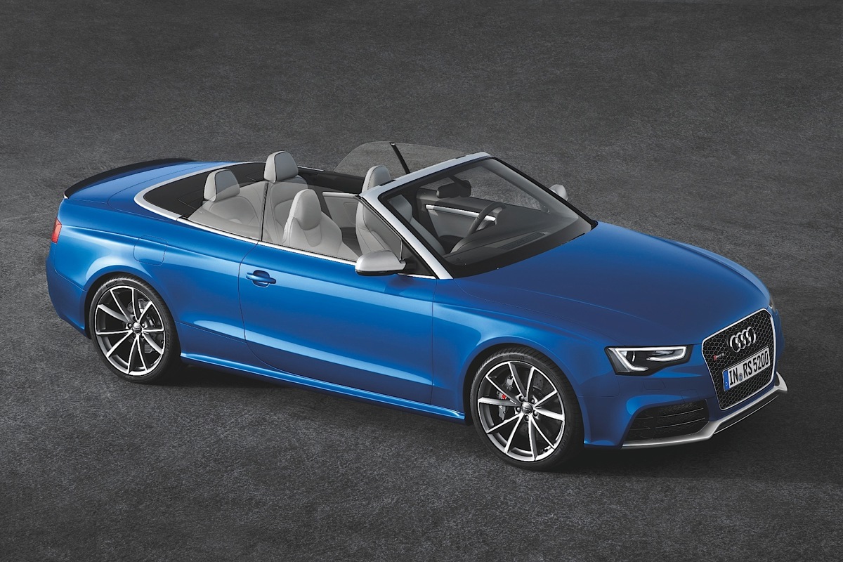 Audi AUDI RS5 Cabriolet 4.2L V8 FSI 7AT (450 HP)