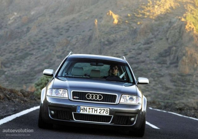 Audi Rs6 Avant photo 9