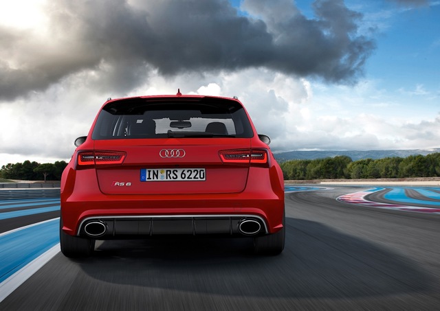 Audi Rs6 Avant photo 11