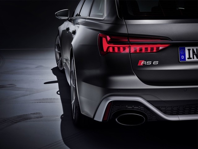 Audi Rs6 Avant photo 4