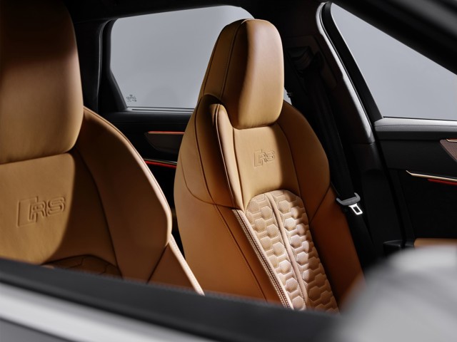 Audi Rs6 Avant photo 36