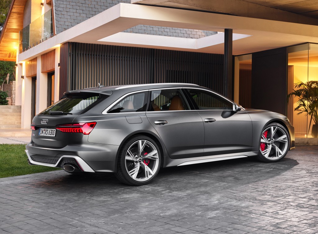 Audi Rs6 Avant photo 17