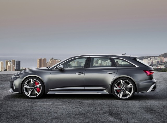 Audi Rs6 Avant photo 23