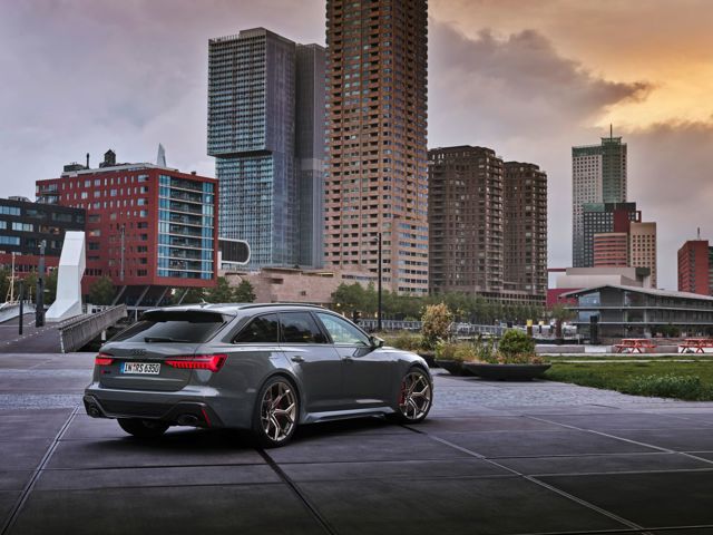 Audi Rs6 Avant foto 12