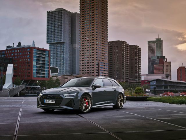 Audi Rs6 Avant foto 13