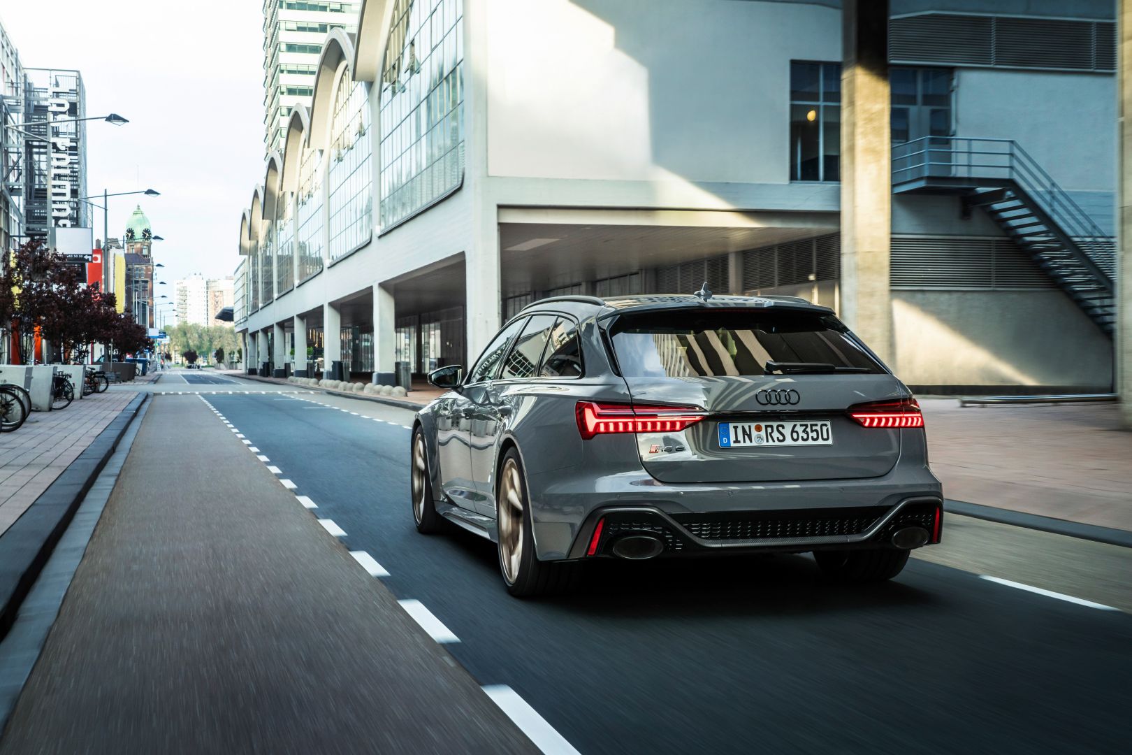 Audi Rs6 Avant photo 29