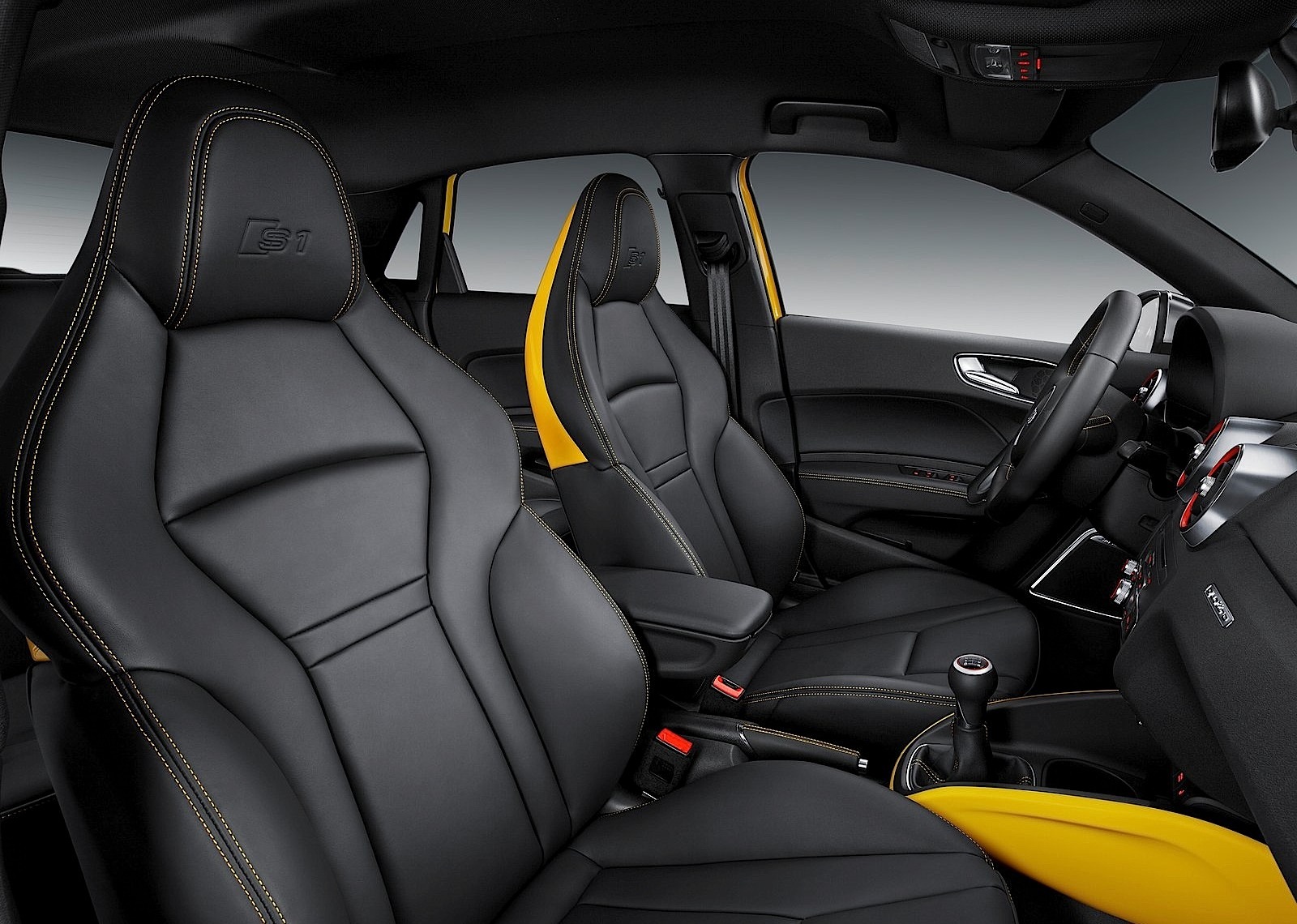 Audi S1 Sportback photo 43