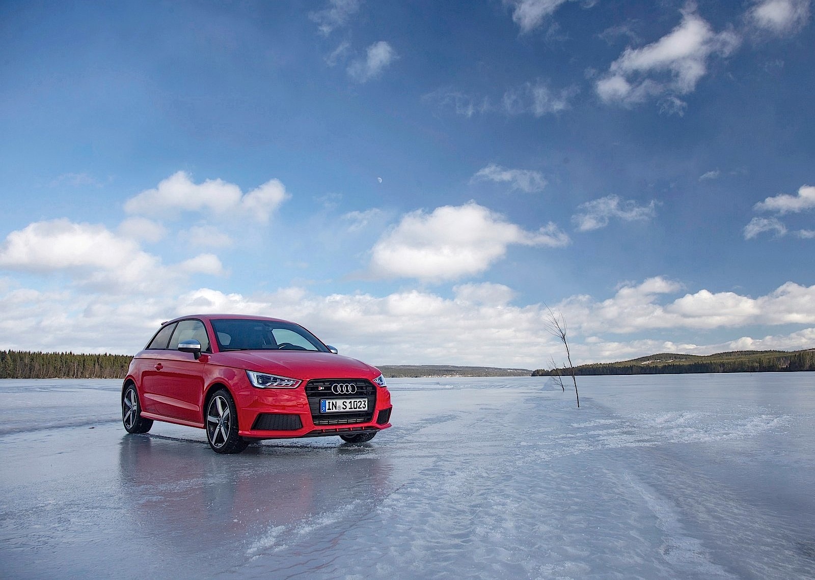Audi S1 photo 10