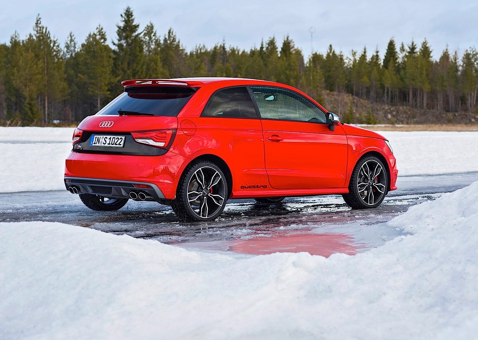 Audi S1 photo 13