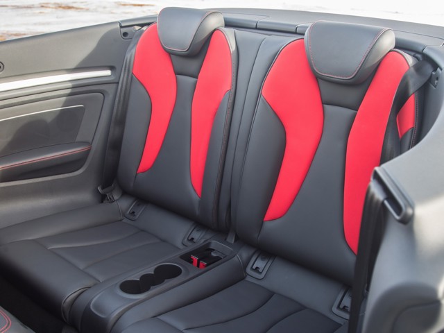 Audi S3 Cabriolet photo 31