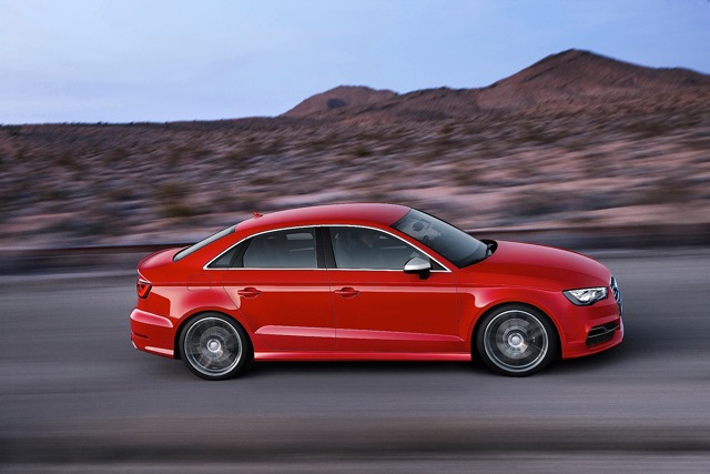 Audi S3 Sedan Foto 21