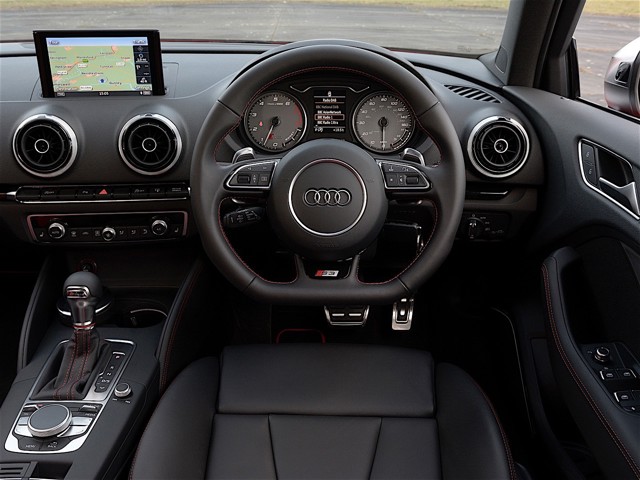 Audi S3 Sedan Foto 45