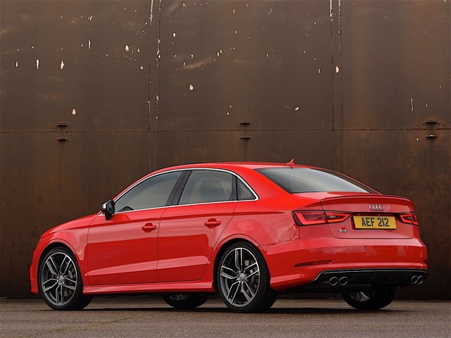Audi S3 Sedan Foto 29
