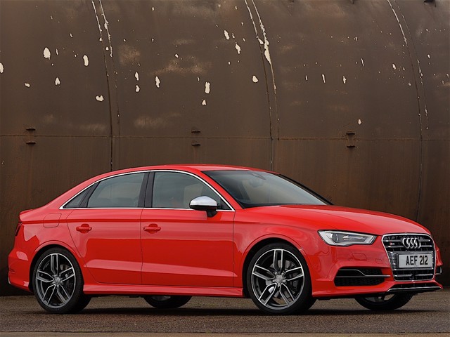 Audi S3 Sedan Foto 34