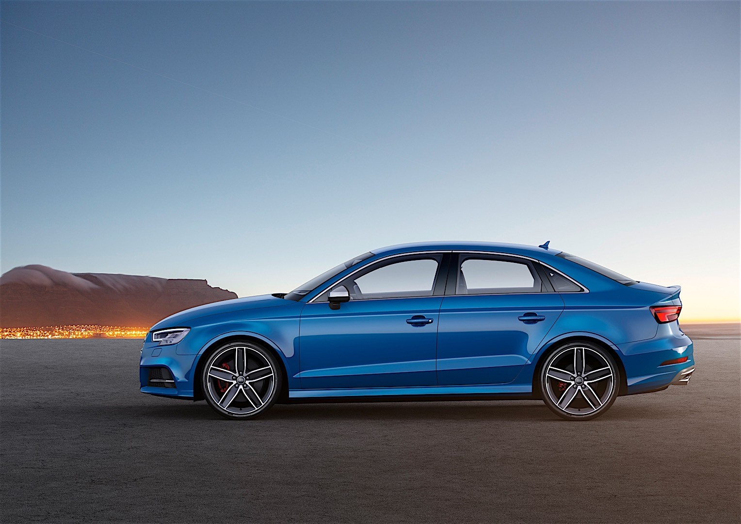 Audi S3 Sedan photo 5