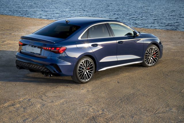 Audi S3 Sedan photo 31