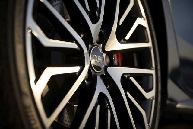 Audi S3 Sedan photo 32