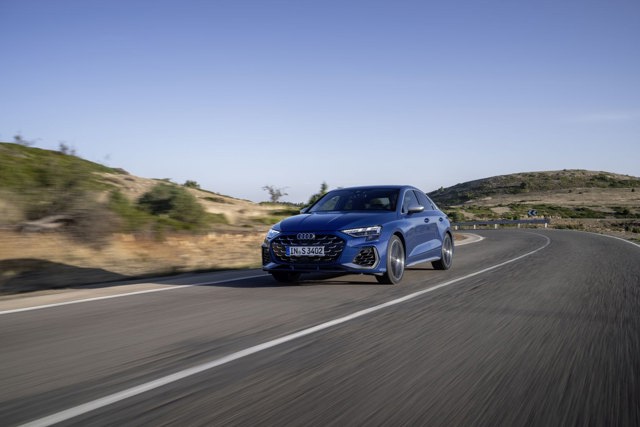 Audi S3 Sedan photo 35