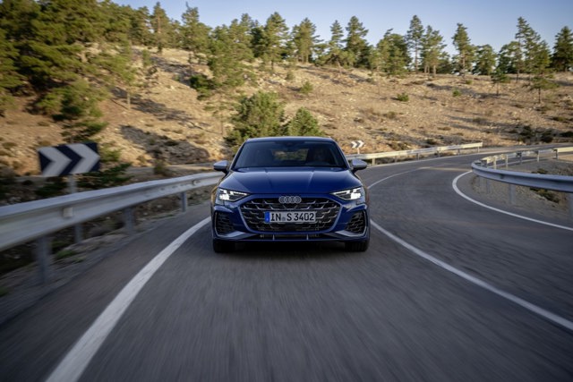 Audi S3 Sedan photo 42