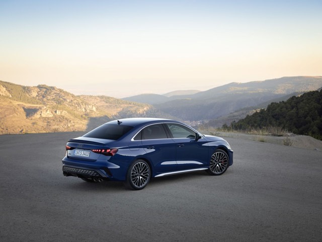 Audi S3 Sedan photo 63
