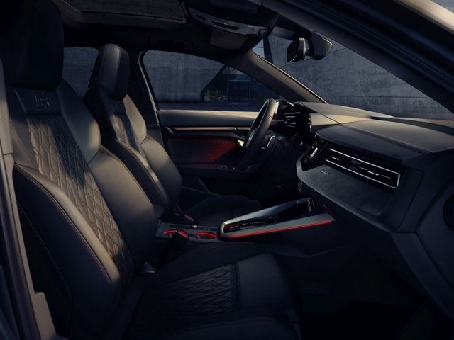 Audi S3 Sportback photo 11