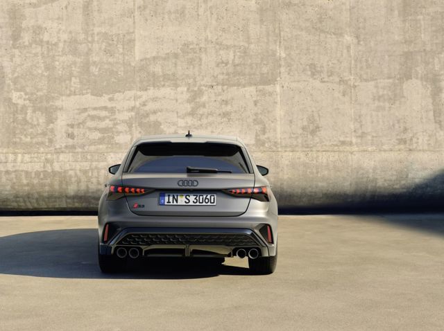 Audi S3 Sportback photo 8