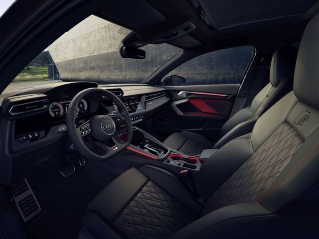 Audi S3 Sportback photo 13