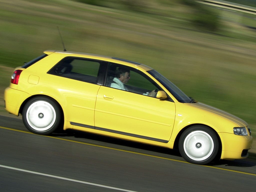Audi S3 photo 8