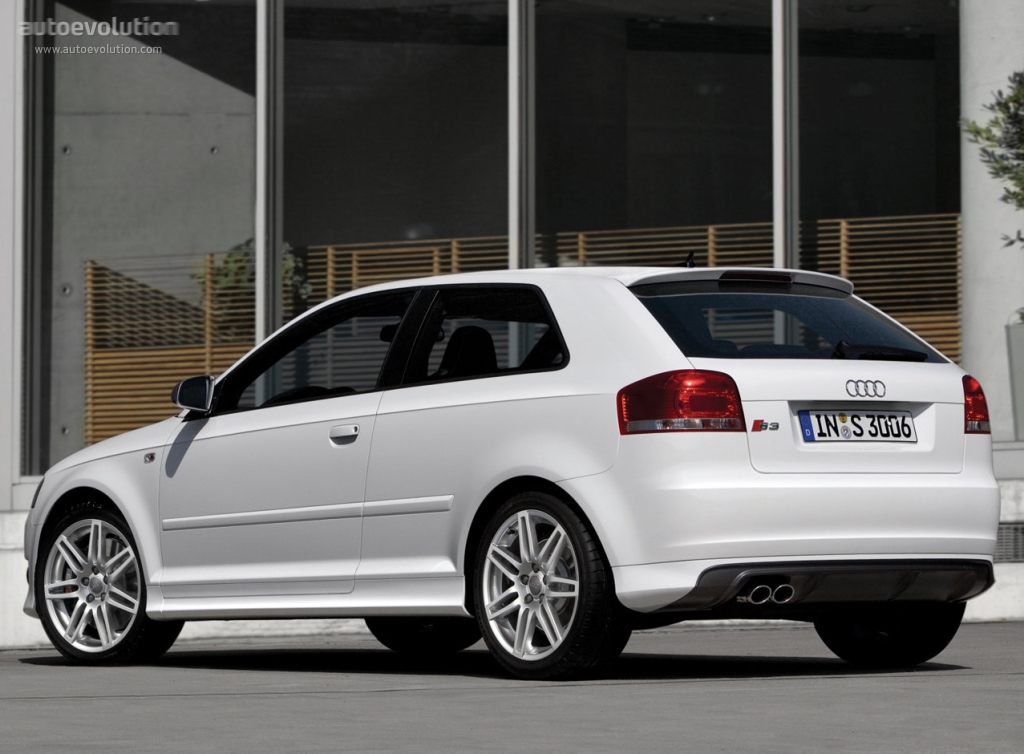 Audi S3 photo 6