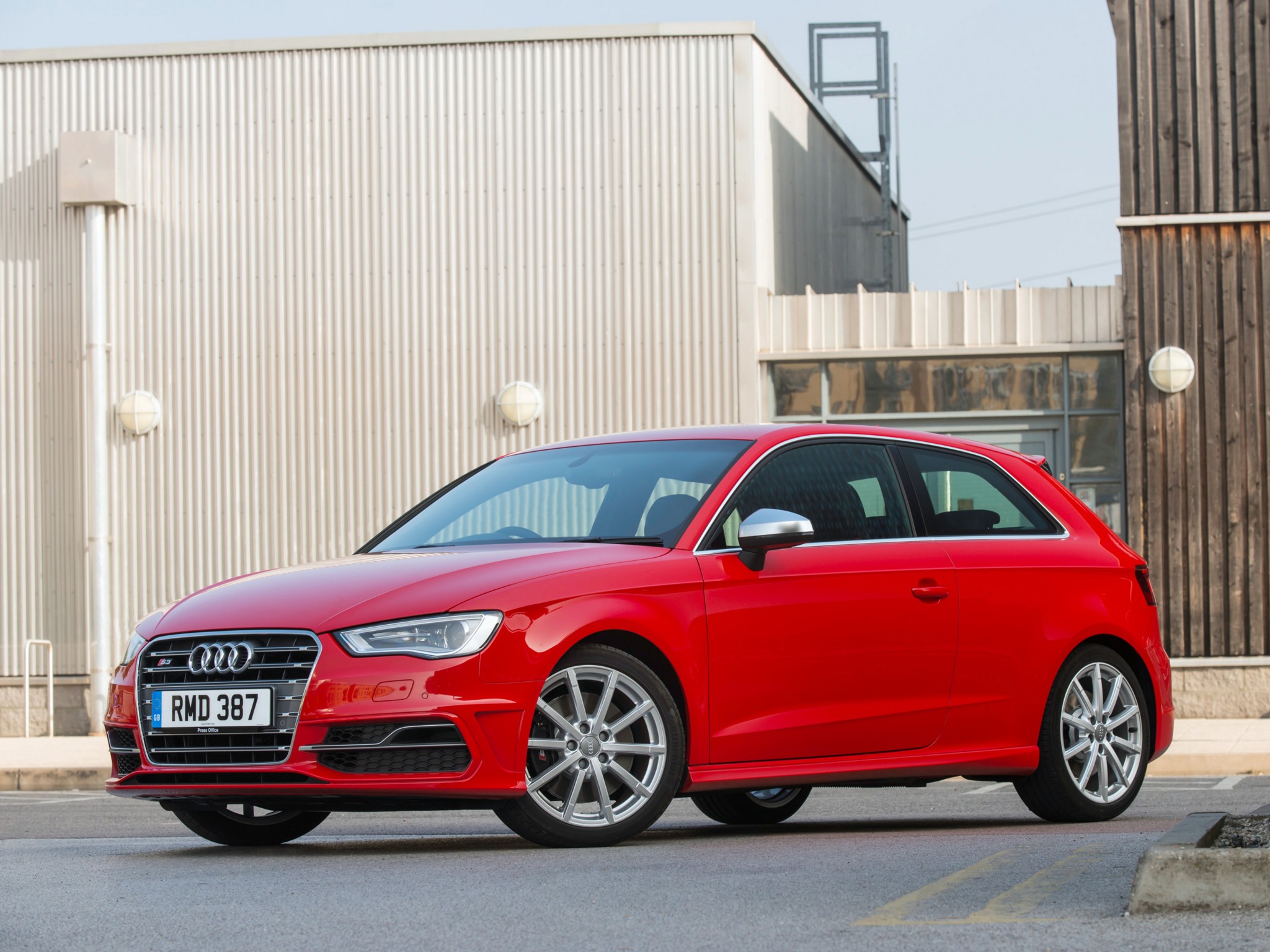 Audi S3 photo 34